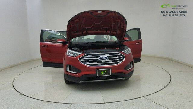 2020 Ford Edge Titanium