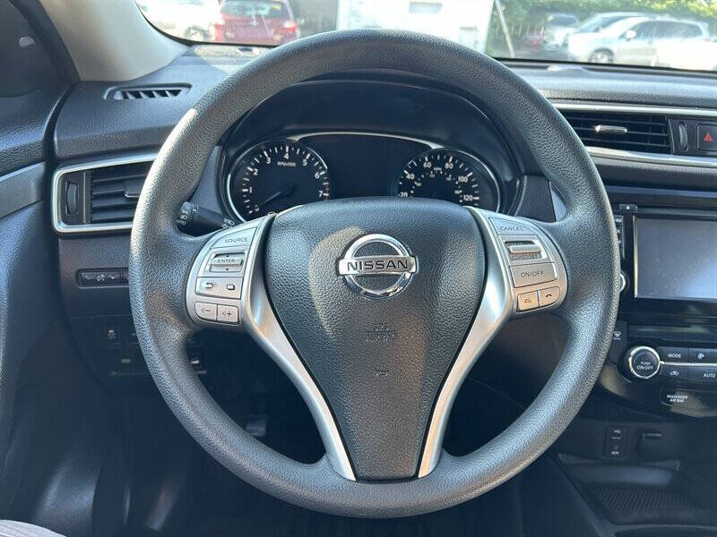 2015 Nissan Rogue SV
