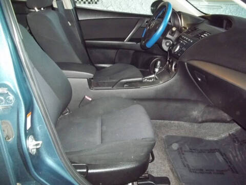 2011 Mazda MAZDA3 i Touring