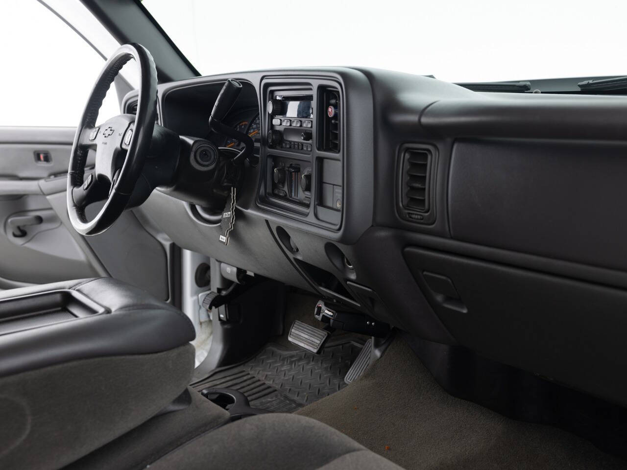 Used Car 2005 Chevrolet Silverado 2500hd  Lt 4dr Extended Cab 4wd Sb For Sale Under $20,000 In Coal City, Illinois
