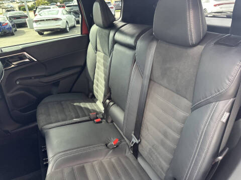 2022 Mitsubishi Outlander Black Edition