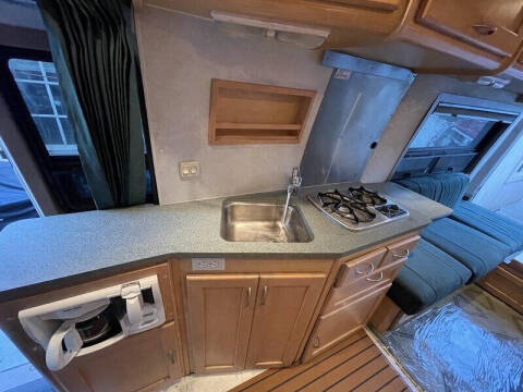 2004 Pleasure Way Plateau TS