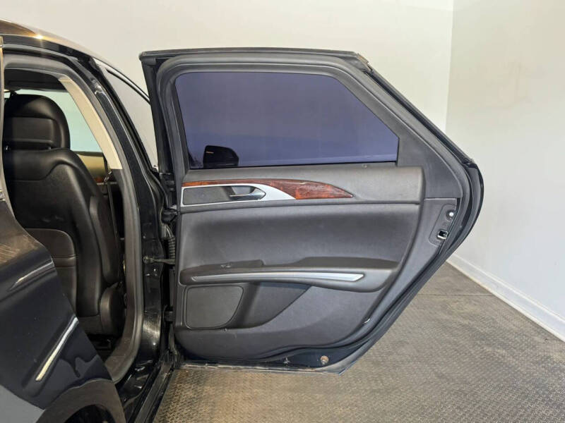 2014 Lincoln MKZ