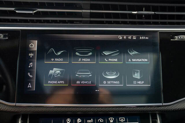 2020 Audi RS Q8 27