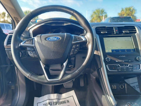 2020 Ford Fusion SEL