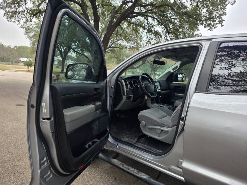 2013 Toyota Tundra Grade