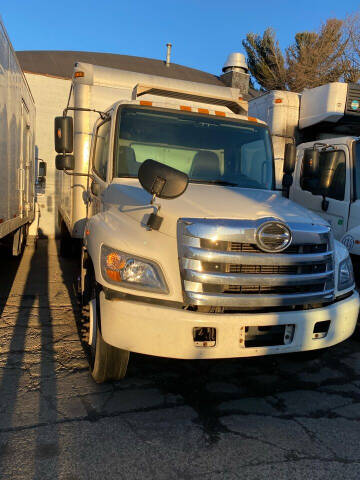2012 Hino 258A