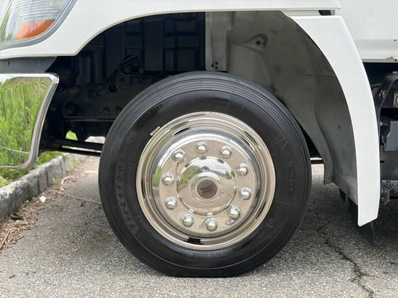 2019 Hino 268A