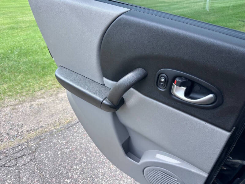 2004 Saturn Vue