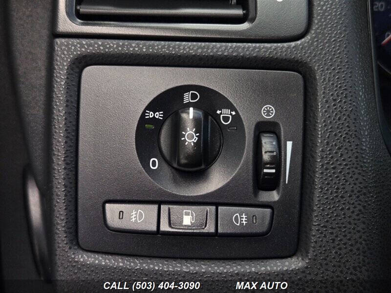 2011 Volvo C30 T5 R-Design