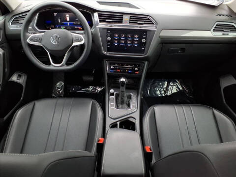 2022 Volkswagen Tiguan SE