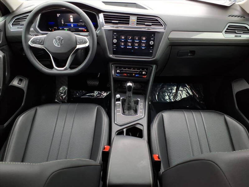 2022 Volkswagen Tiguan SE