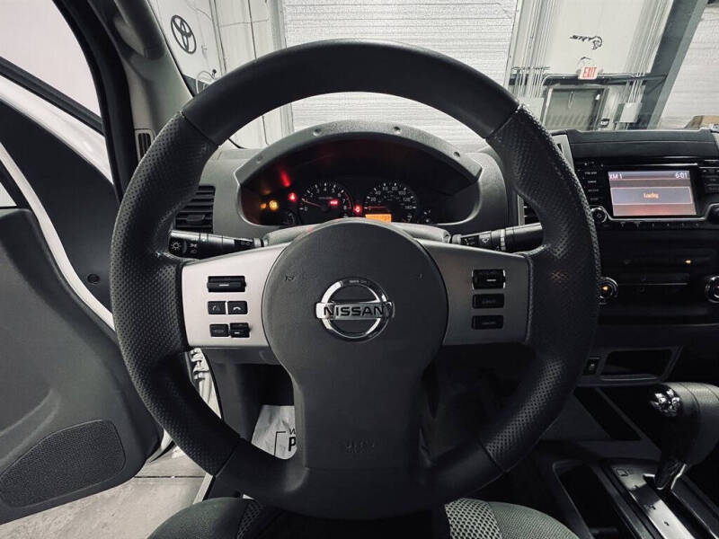 2016 Nissan Frontier SV