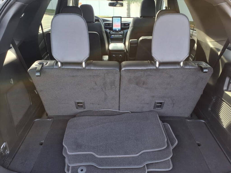 2023 Ford Explorer ST