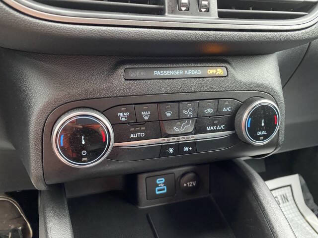 2023 Ford Escape Hybrid Active