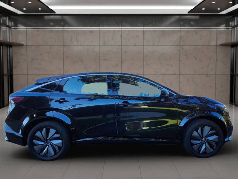 2023 Nissan Ariya Engage