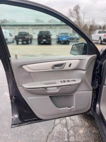 2013 Chevrolet Traverse LS