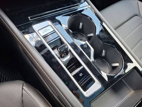 2026 Volkswagen Atlas Cross Sport SEL R-Line Black 4Motion