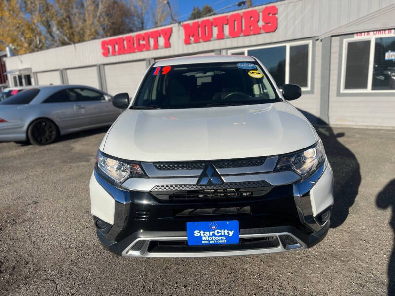 2019 Mitsubishi Outlander ES