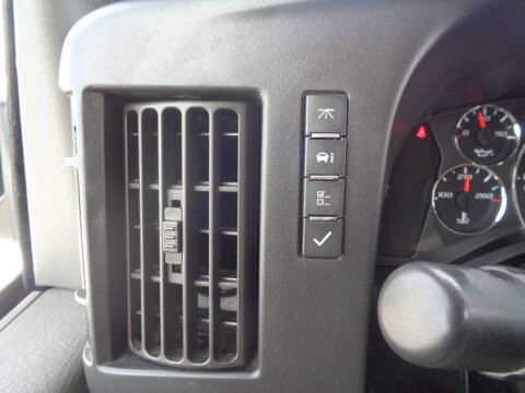 2017 Chevrolet Express LT 3500