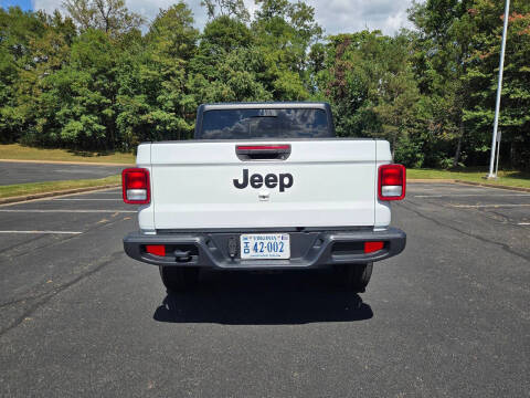 2023 Jeep Gladiator Sport S
