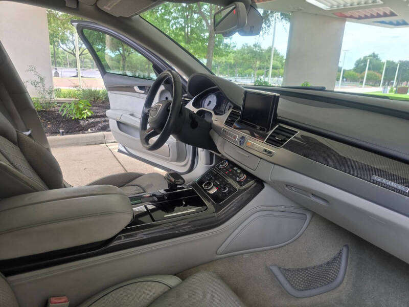 2014 Audi S8 4.0T quattro