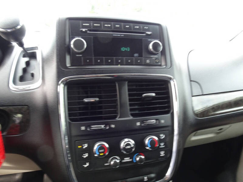 2011 Dodge Grand Caravan Express