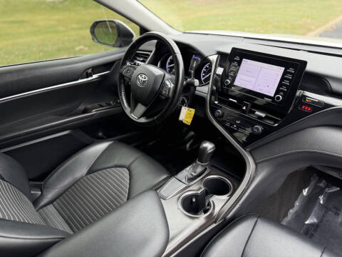 2021 Toyota Camry SE