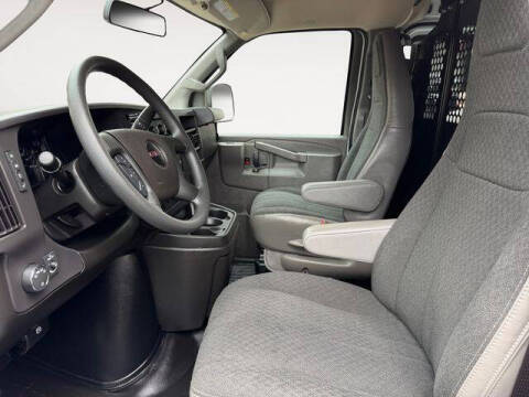 2024 GMC Savana 2500