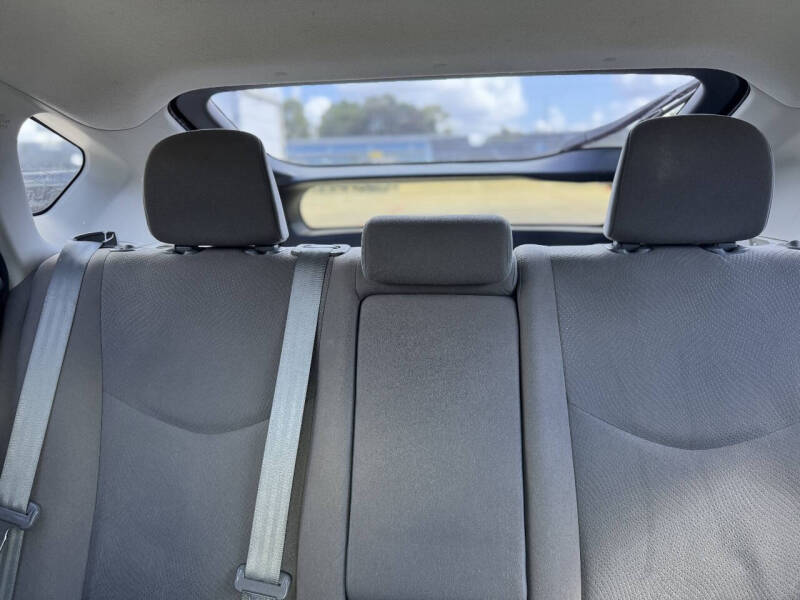 2014 Toyota Prius Two