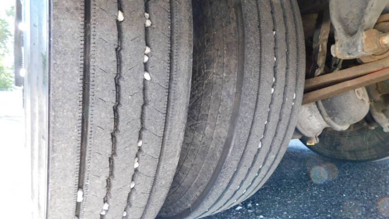 2013 Freightliner B2 Chassis