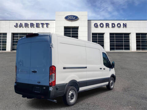 2025 Ford Transit 250