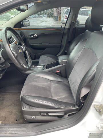 2011 Chevrolet Malibu LT