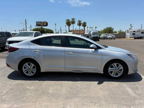 2019 Hyundai Elantra