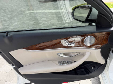 2019 Mercedes-Benz E-Class E 300