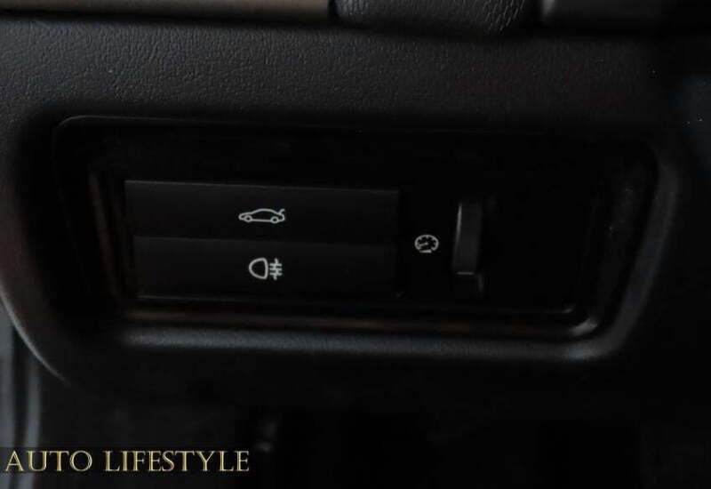 2014 Jaguar F-TYPE V8 S