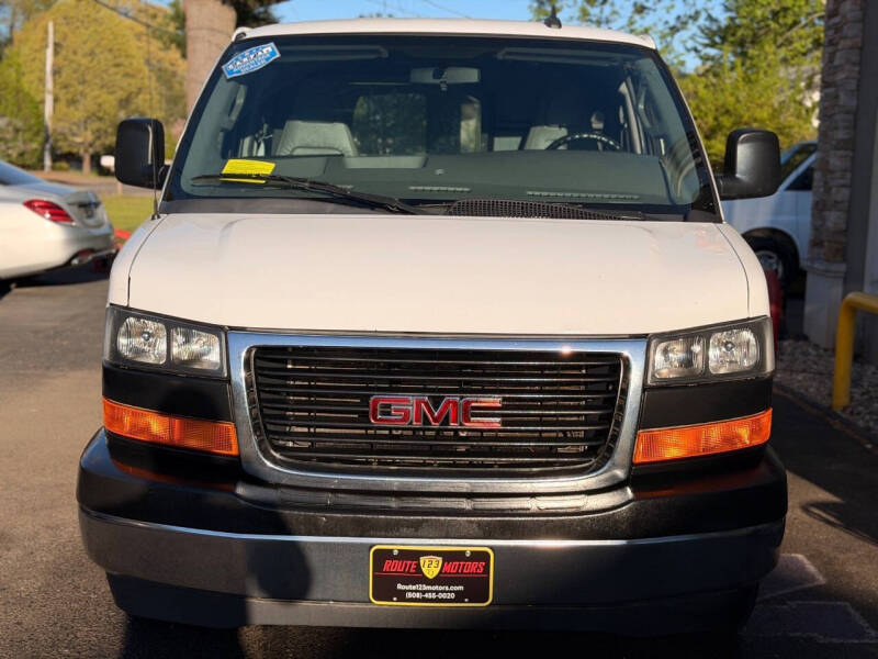 2017 GMC Savana 2500