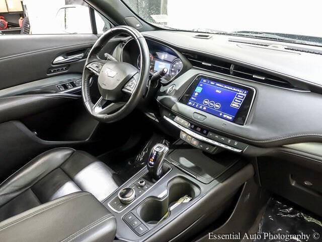 2019 Cadillac XT4 Premium Luxury