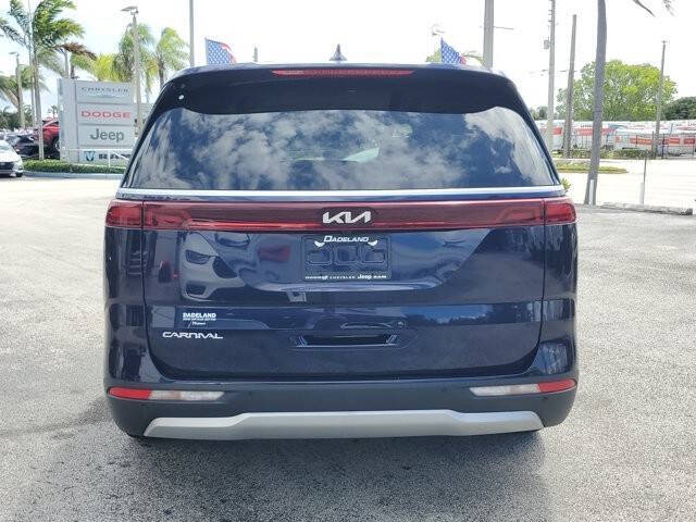 2024 Kia Carnival