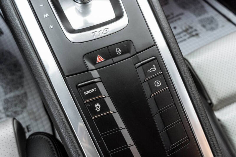 2018 Porsche 718 Cayman