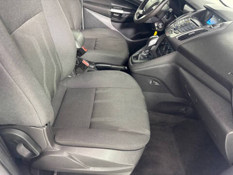 2017 Ford Transit Connect XLT