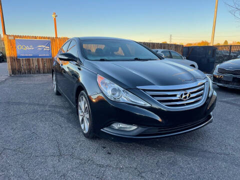 2014 Hyundai Sonata for sale at Gq Auto in Denver CO
