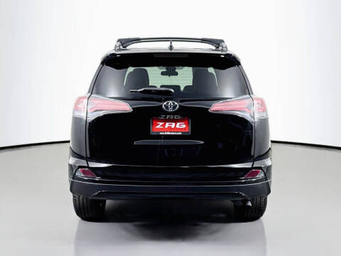 2017 Toyota RAV4 SE