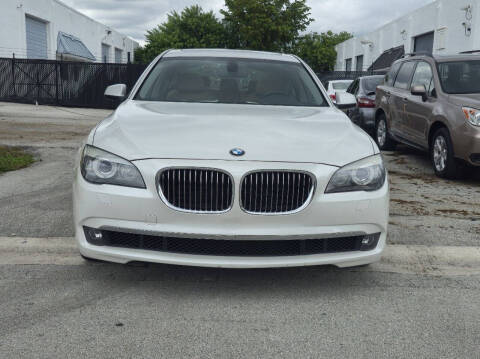 2012 BMW 7 Series 740Li