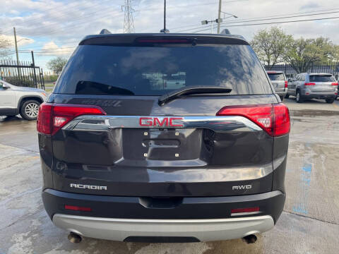2017 GMC Acadia SLE-2