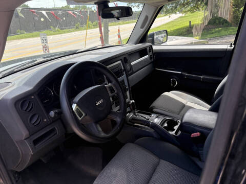 2010 Jeep Commander Sport