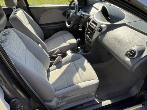2007 Saturn Ion 2