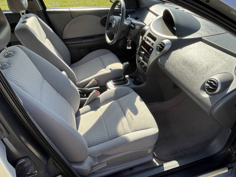 2007 Saturn Ion 2