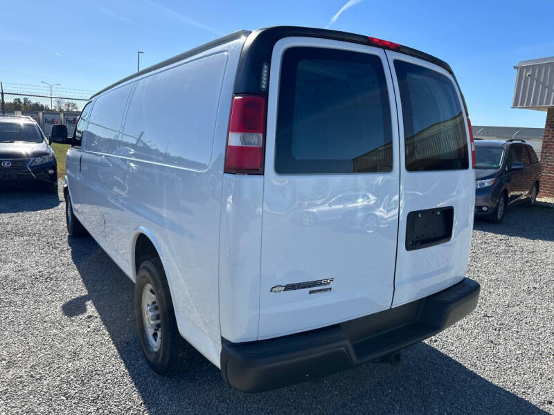 2016 Chevrolet Express 2500