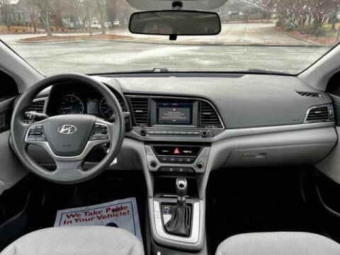 2017 Hyundai Elantra